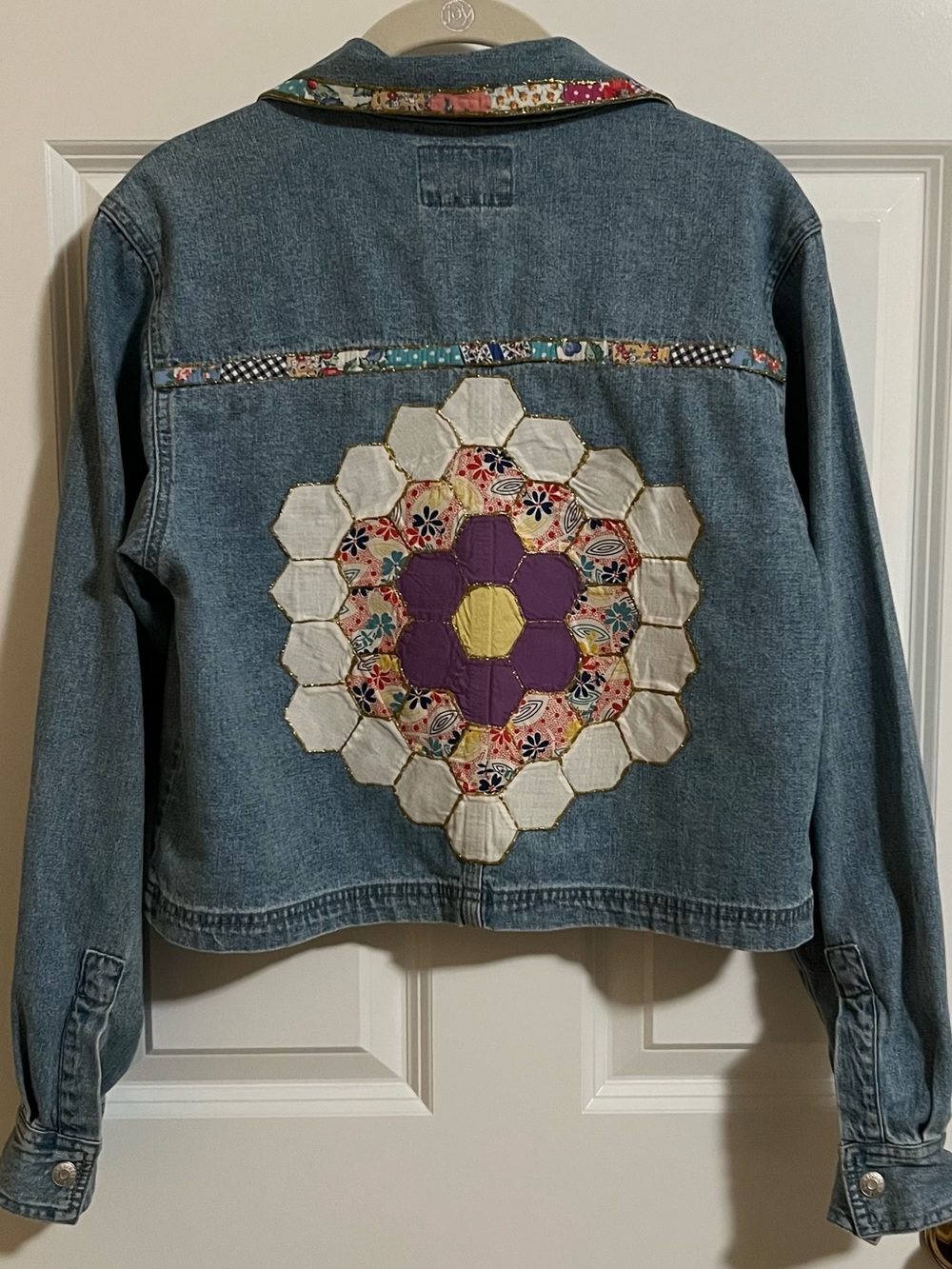 EUC vintage Express Bleus light denim jean jacket. Size M - Picture 9 of 9